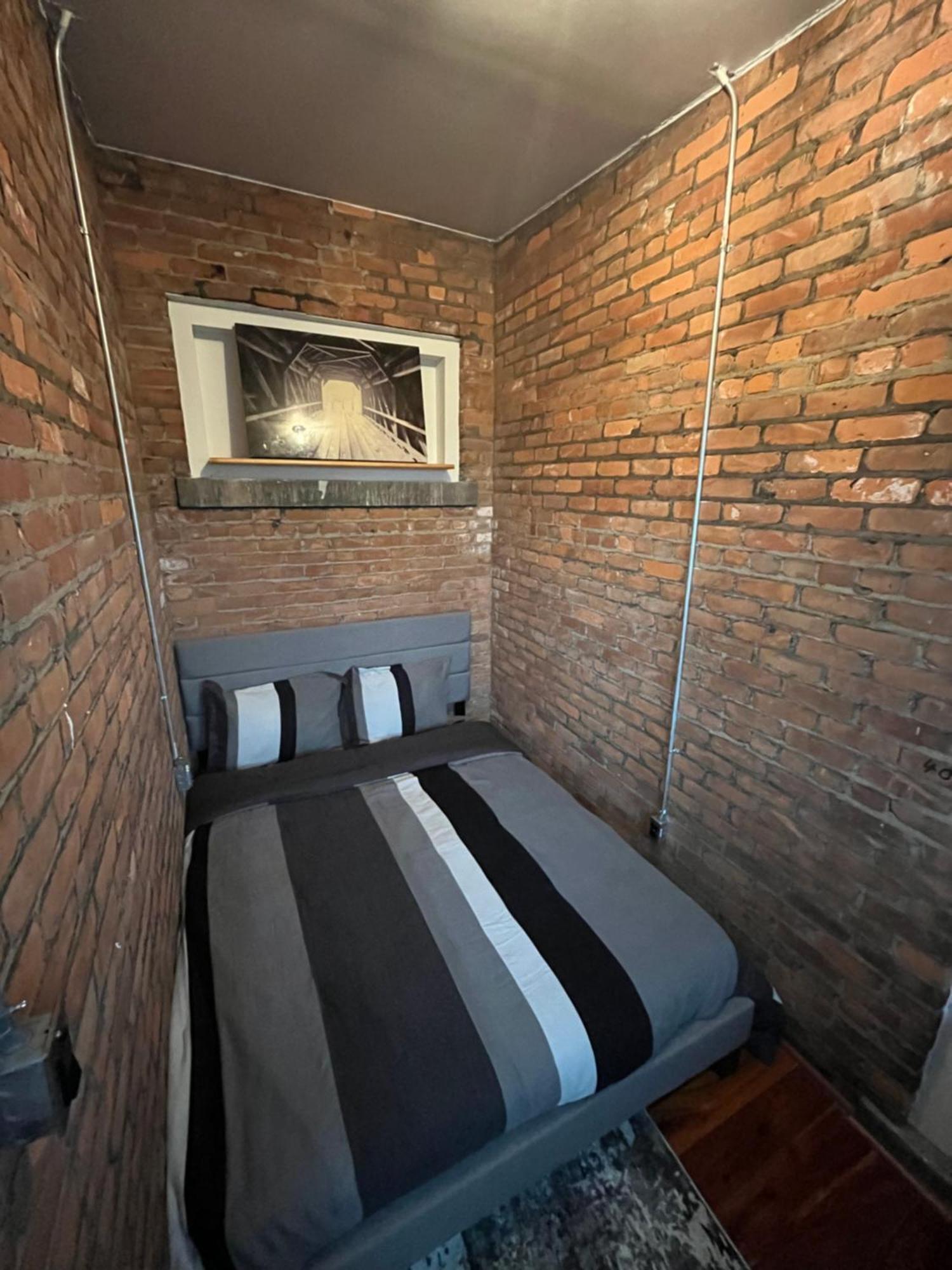 2 Bedroom Stylist Apartment Detroit Dış mekan fotoğraf